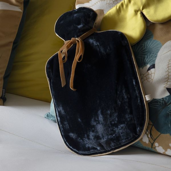 Holistic Silk- Wärmflasche - Seidensamt blau